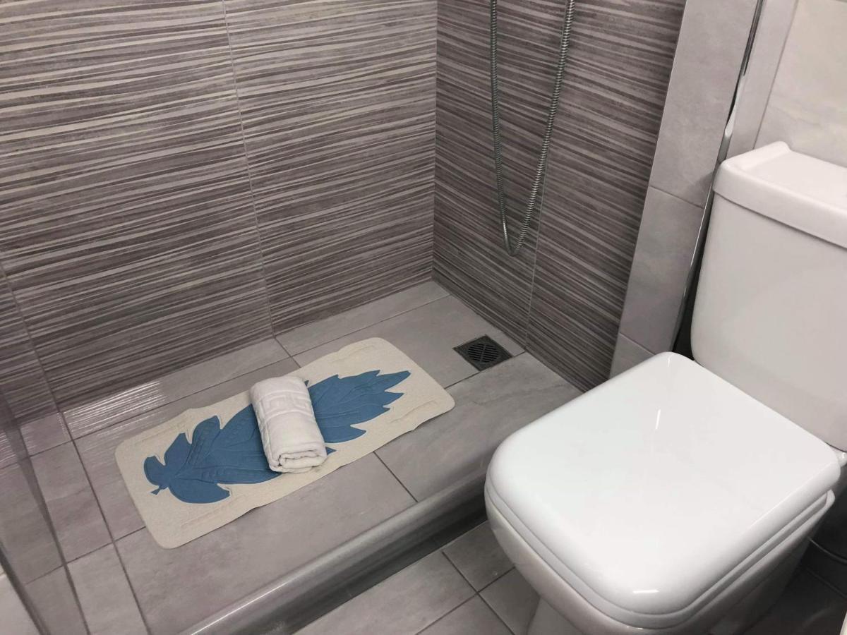 Bright Apartment In Nea Palatia • Oropos Buitenkant foto