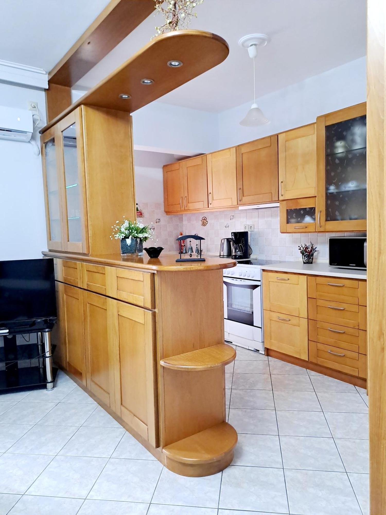 Bright Apartment In Nea Palatia • Oropos Buitenkant foto