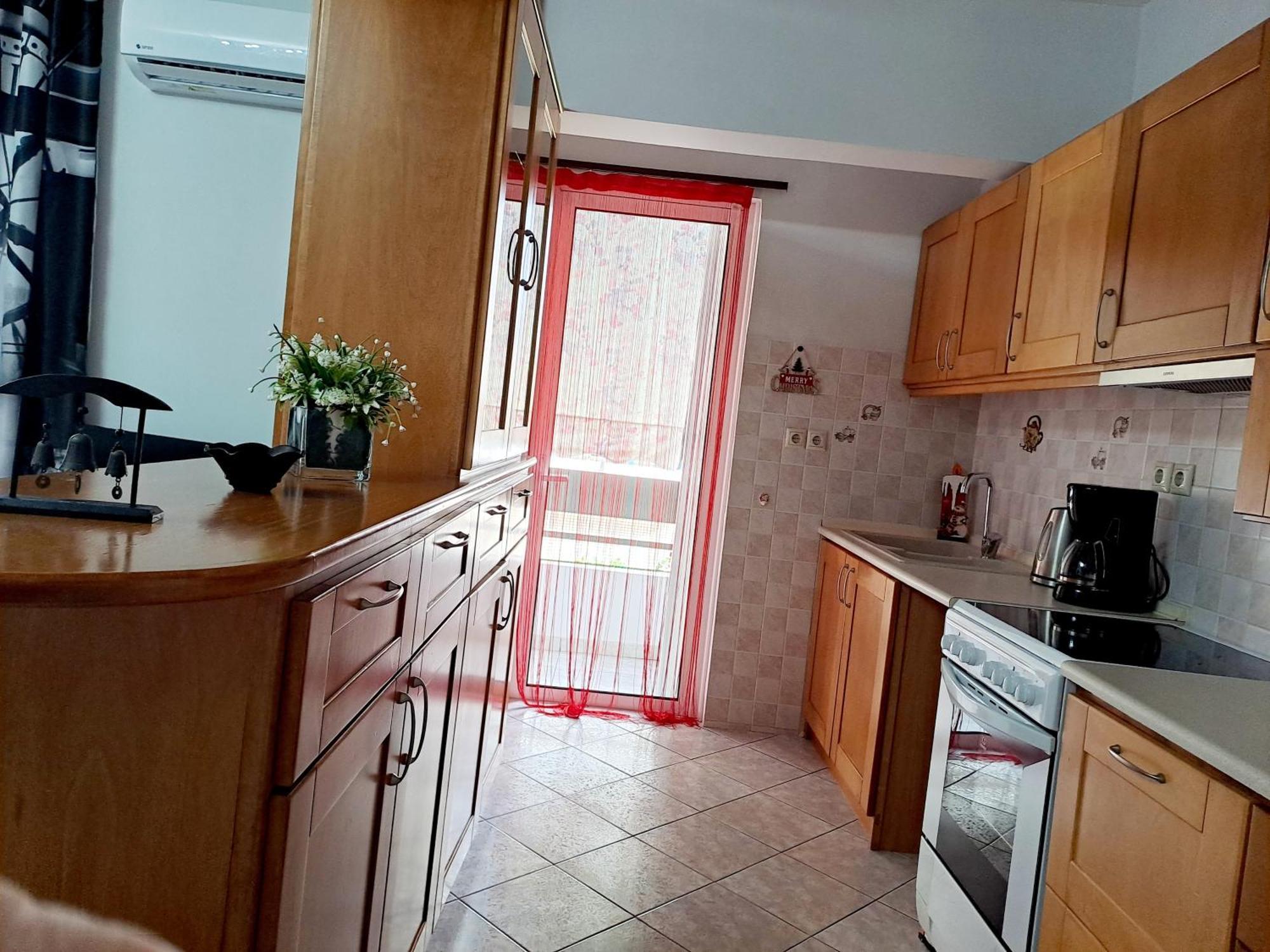 Bright Apartment In Nea Palatia • Oropos Buitenkant foto